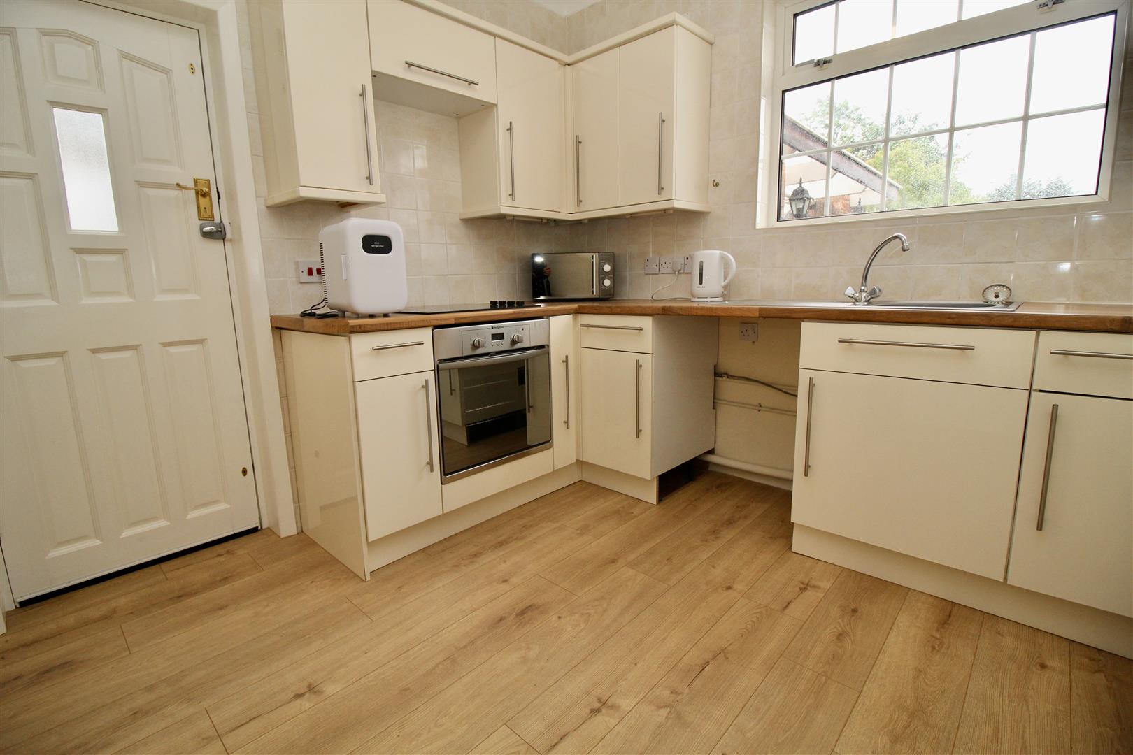 Hurst Lane, Shard End