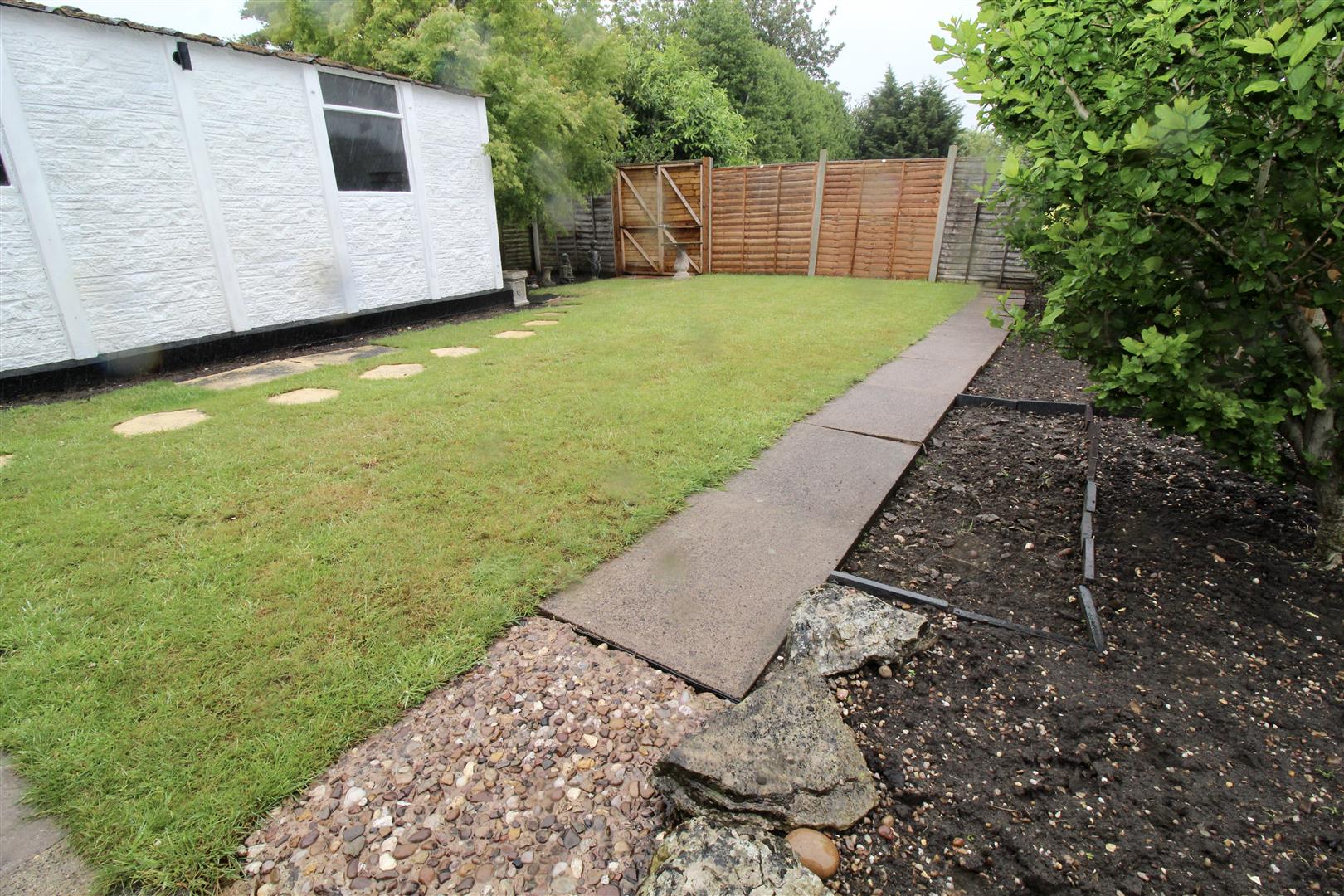 Hurst Lane, Shard End